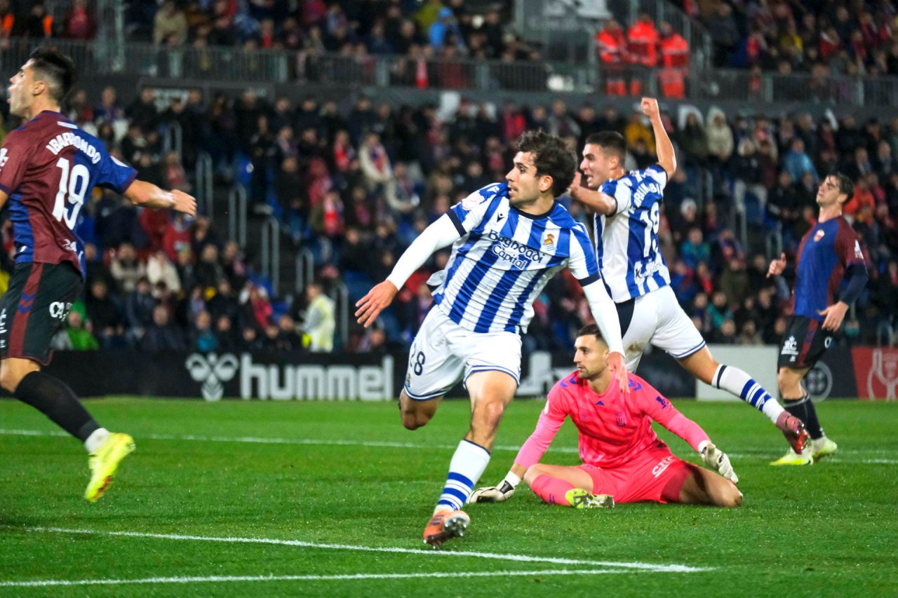 Pablo Marín, just scored. Photo: EFE
